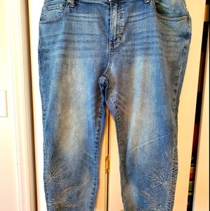 NWOT Lucky Crops 20W